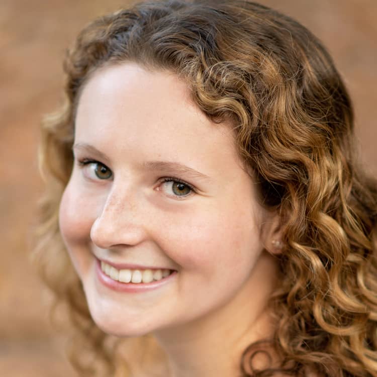 Annaliese Henneberg ’25