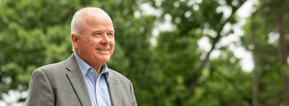Headshot of Paul Manning ‘77